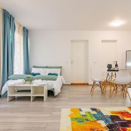 Old Town By Mm Host Appartement Braşov Buitenkant foto